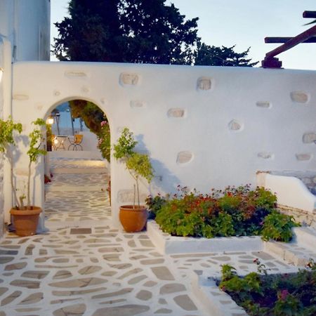 Tzane Studios & Apartments - Steps Away From Golden Beach Chrisi Akti  Eksteriør billede