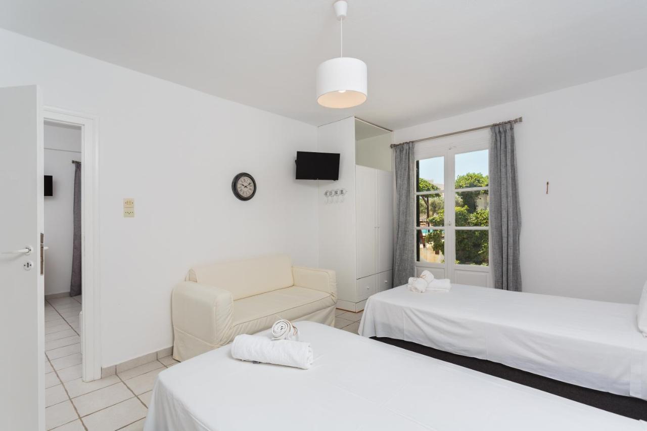 Tzane Studios & Apartments - Steps Away From Golden Beach Chrisi Akti  Eksteriør billede