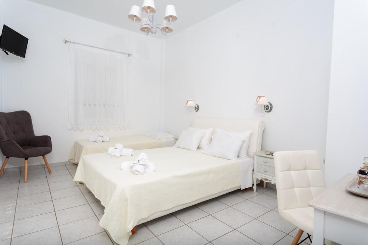 Tzane Studios & Apartments - Steps Away From Golden Beach Chrisi Akti  Eksteriør billede